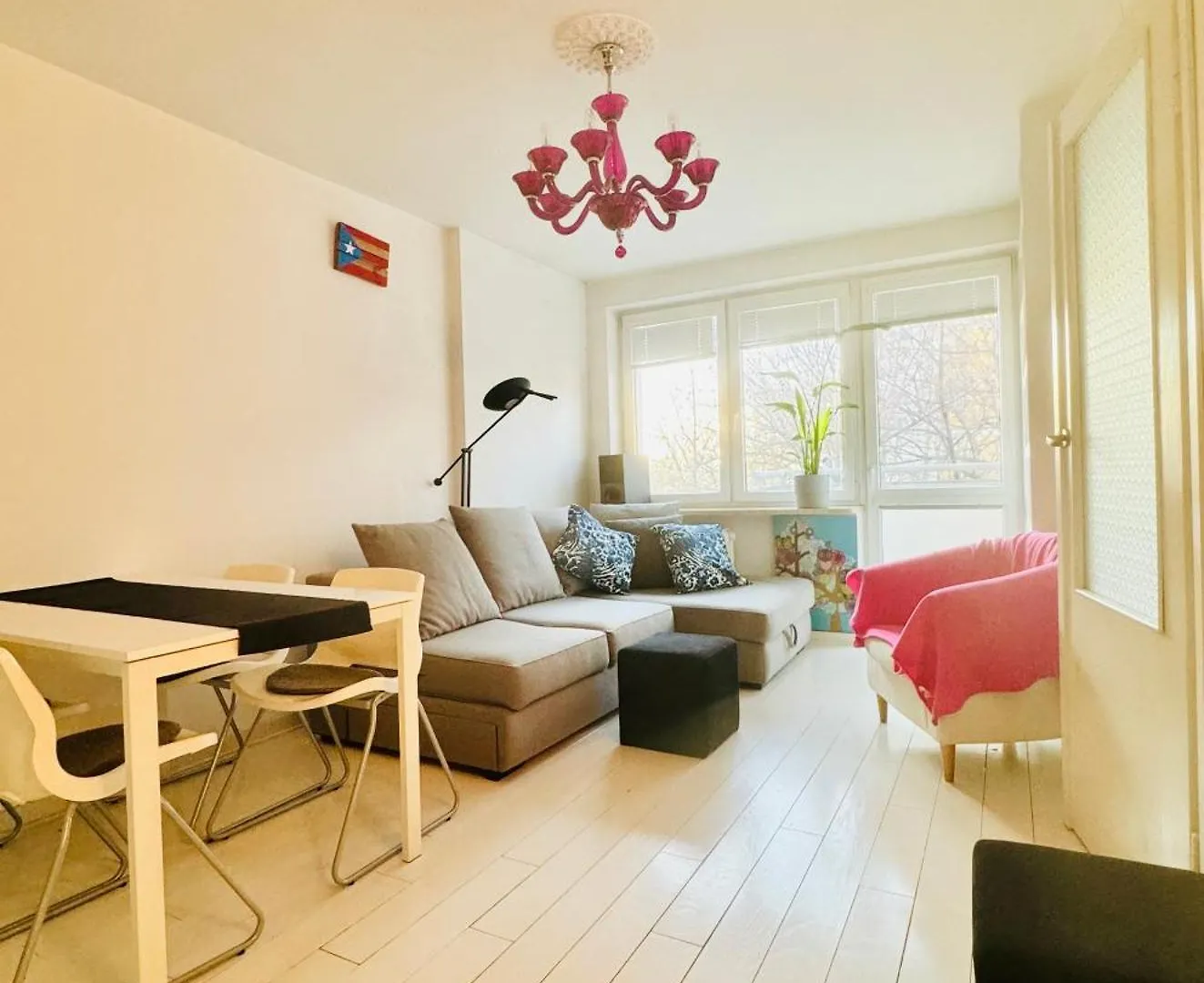 Warsaw Washington Avenue Apartment Poland