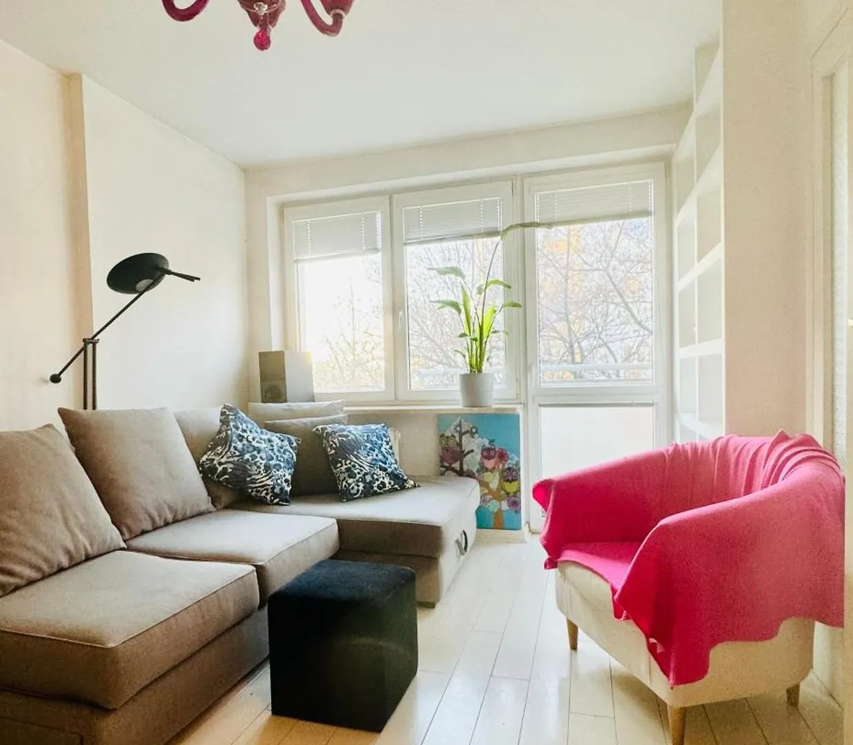 Warsaw Washington Avenue Apartment